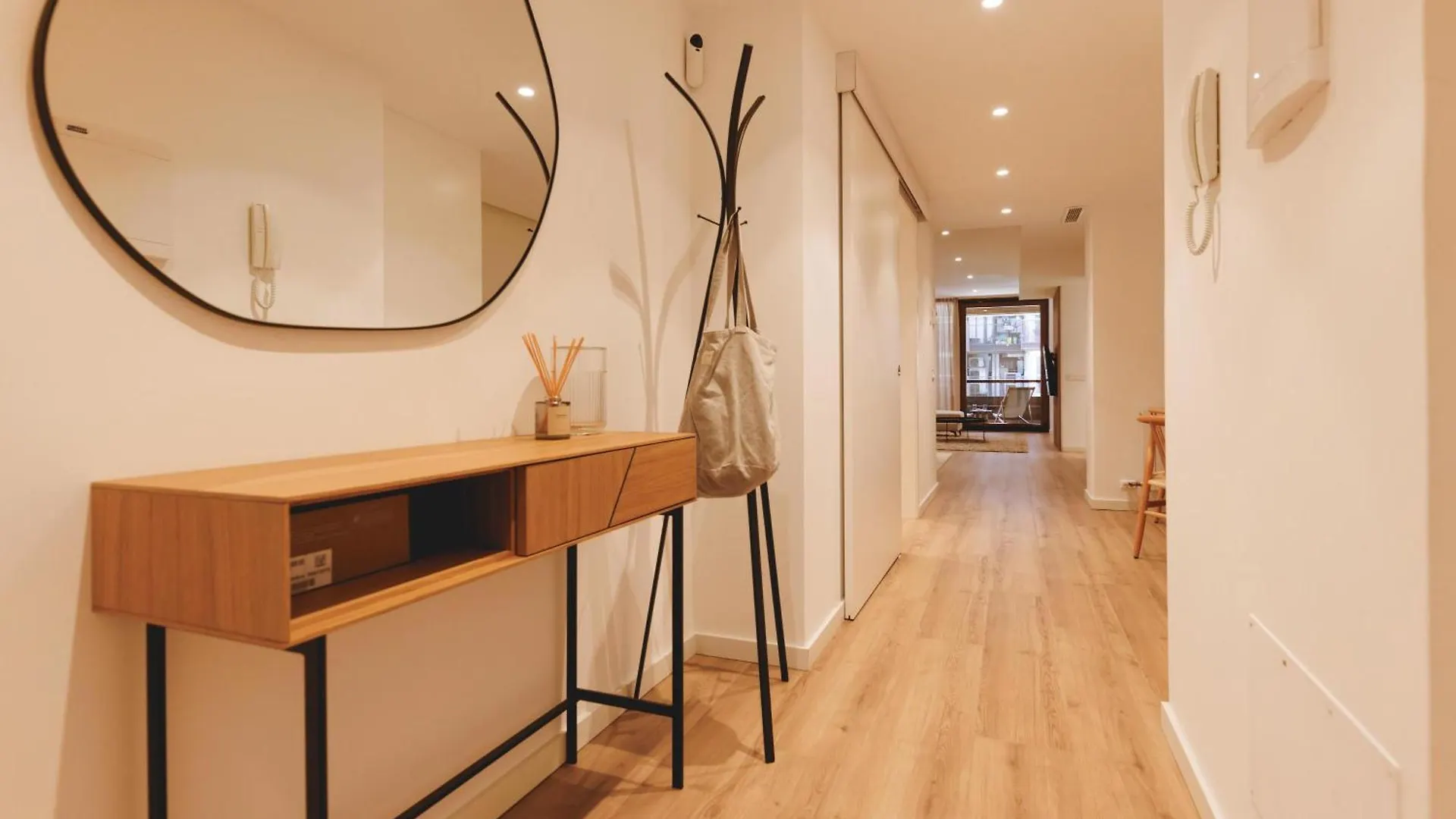 Bravissimo Jaume 31, Monthly Apartment Χιρόνα