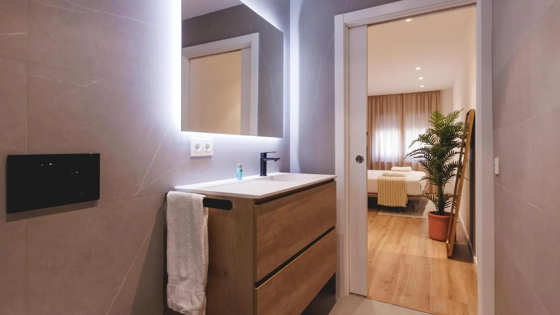 Bravissimo Jaume 31, Monthly Apartment Χιρόνα